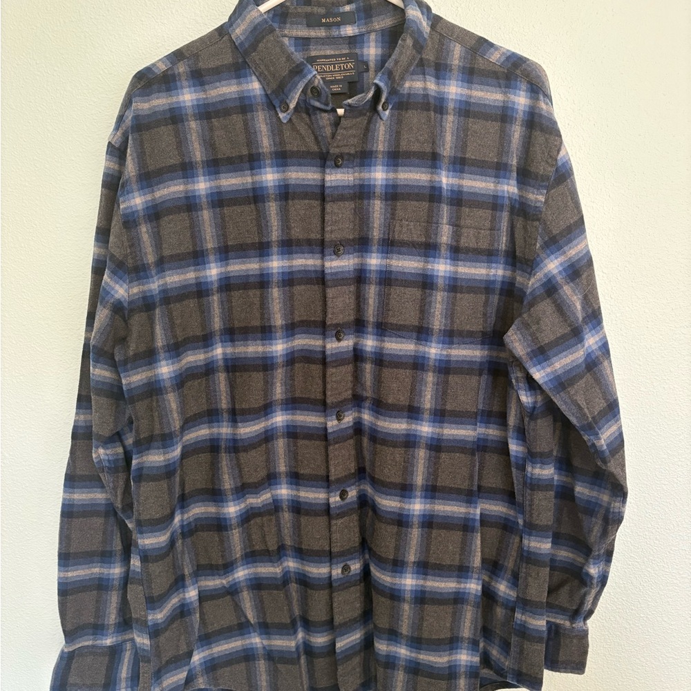 Pendleton Blue and Gray Casual Button Down Shirt